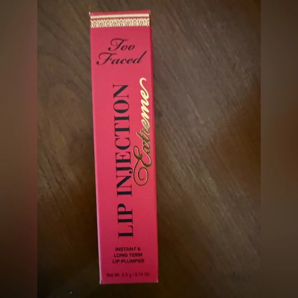 💚 2/$30 TOO FACED Lip Injection Extreme Lip Plumper Gloss - Pink Punch